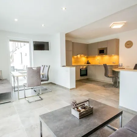 Apartamento Aileen By Interhome *